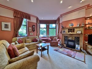 Photo 7- click for photo gallery